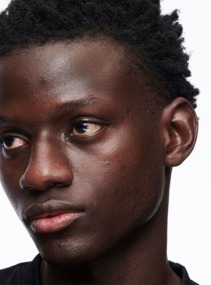 Imagen 2 del producto Studio Radiance Concealer NC65 11 ml