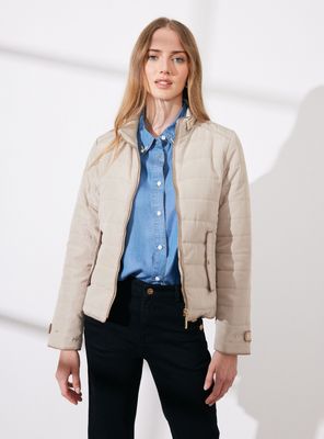 Parka Forrada con Diseño Acolchado Cuello Alto