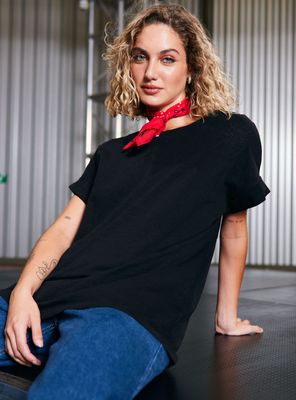 Polera con Bordado Frontal
