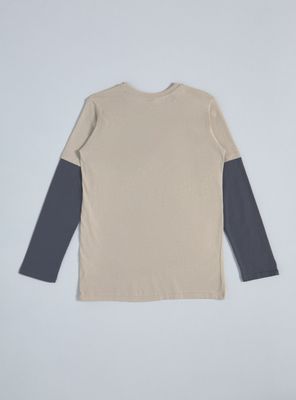 Imagen 2 del producto Polera con Mangas en Contraste y Focal Print