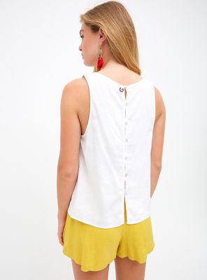 Imagen 2 del producto Polera Escore Redondo sin Manga con Broche en Espalda