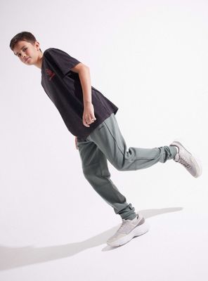Buzo Jogger Sin Felpa con Cortes Bolsillo Engomado