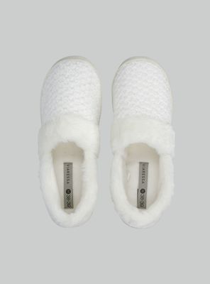 Pantufla Fantasía con Aplicación de Piel