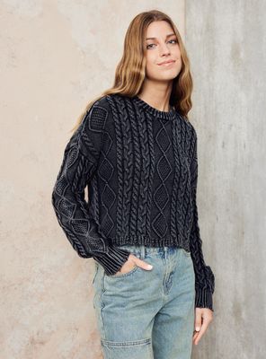 Sweater Lavado con Trenzas