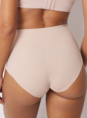 Imagen 2 del producto Calzón Alto Reductor Efecto Push Up