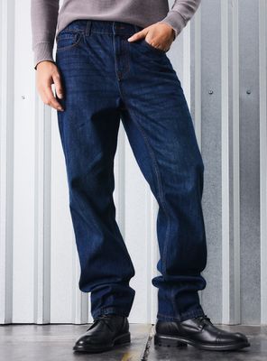 Jeans Azul Oscuro con Lavado
