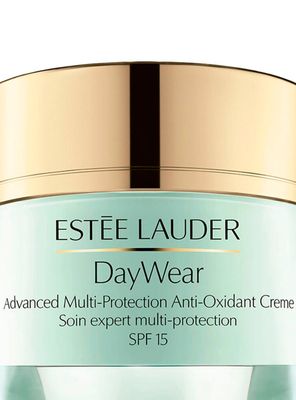 Imagen 2 del producto Crema Hidratante Anti Edad Daywear SPF 15 para Piel Normal Mixta 50ml