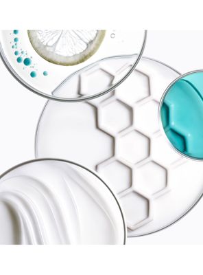 Imagen 2 del producto Loción Termo-Protectora Remodelable Todo Tipo De Cabello L'Incroyale Blowdry Styling 150ml