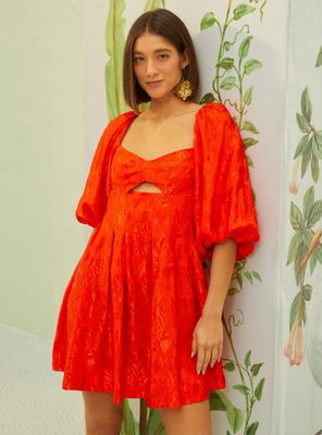 Vestido Corto Manga Abullonada con Apertura