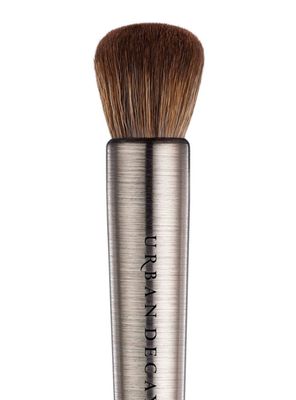 Imagen 2 del producto Brocha Urban Decay para Rostro Optical Blurring