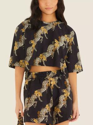 Polera Crop Estampado Cebra