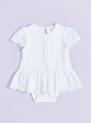 Enterito con Falda y Broderie