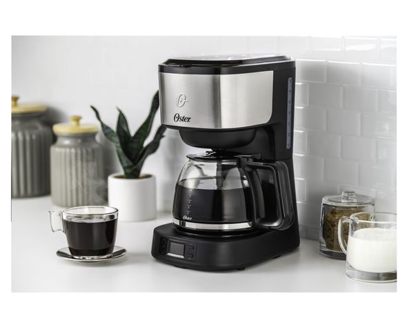 Cafetera 1,2 litros 10SS inox Oster-4