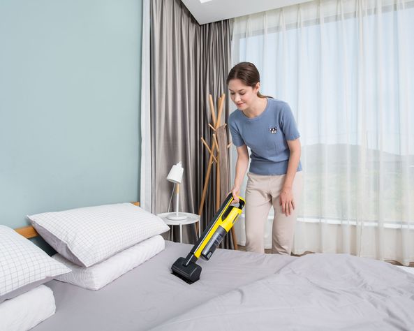 Aspiradora inalámbrica 18V VC4s Plus Kärcher.-5