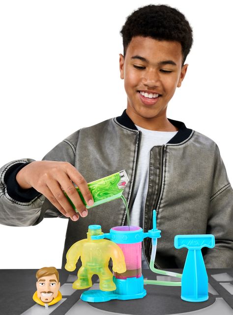 Figura de Acción Mr Beast Lab Set Creador de Héroes-3