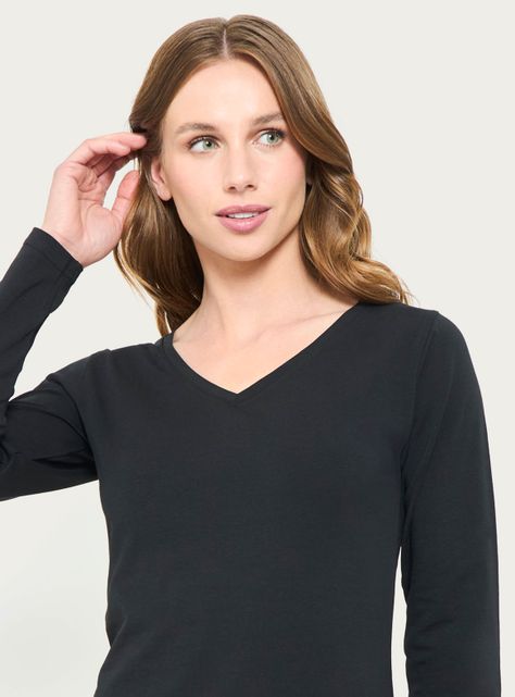 Camiseta Algodón Premium Escote en V-2