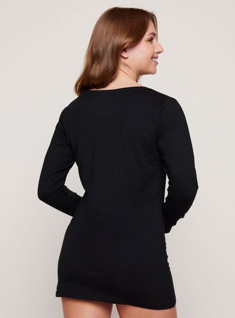 Camiseta Algodón Premium Escote en V-1