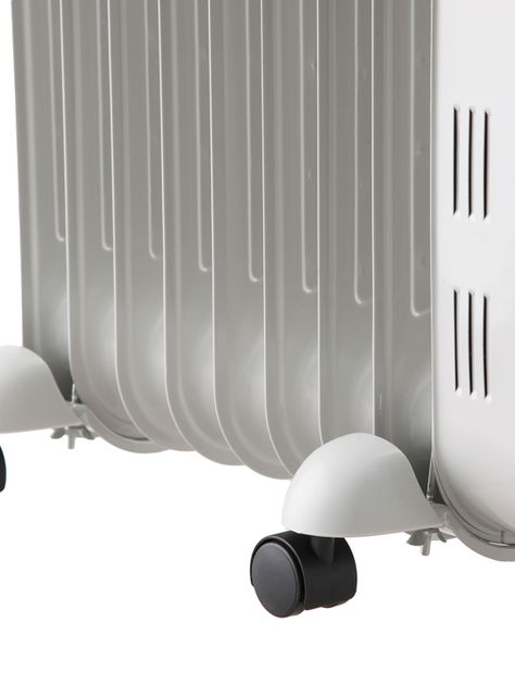 Estufa Oleoeléctrica Ursus Trotter UT S7T-3
