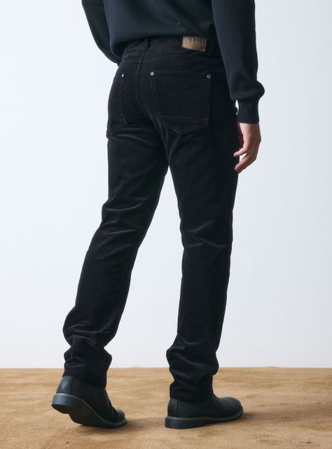 Pantalón Cotelé Slim con Spandex-1