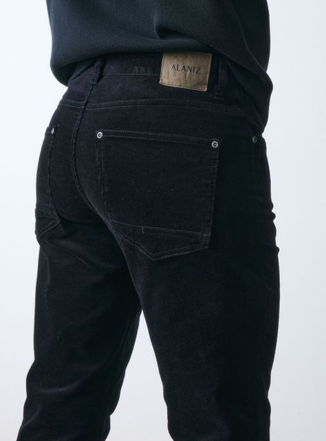 Pantalón Cotelé Slim con Spandex-3