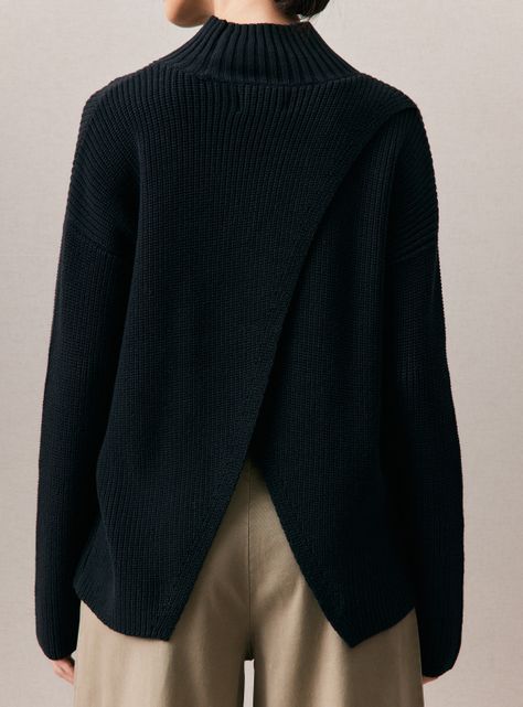 Sweater con Abertura en la Espalda-2