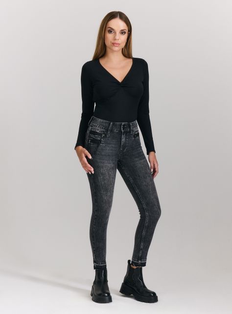 Jeans Gravillado con Cierres y Cadena-4