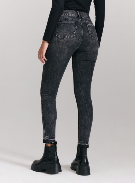 Jeans Gravillado con Cierres y Cadena-1