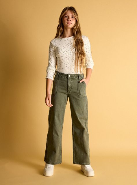 Pantalón con Bolsillos Grandes-4