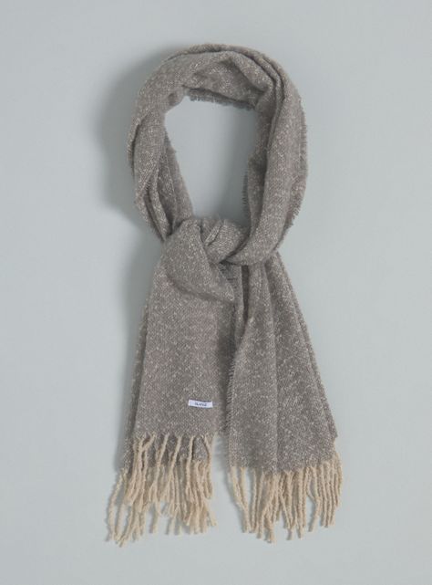 Bufanda Tejido Jacquard con Flecos-0