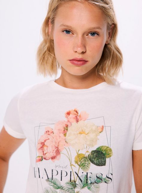Polera Gráfica Floral-2
