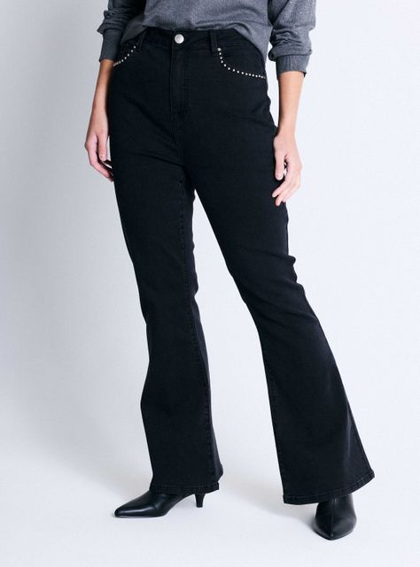 Jeans Flare con Tachas en Bolsillos Delanteros Talla Curvy-0