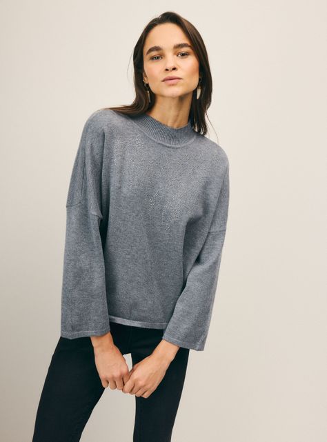 Sweater con Tachas Decorativas-0