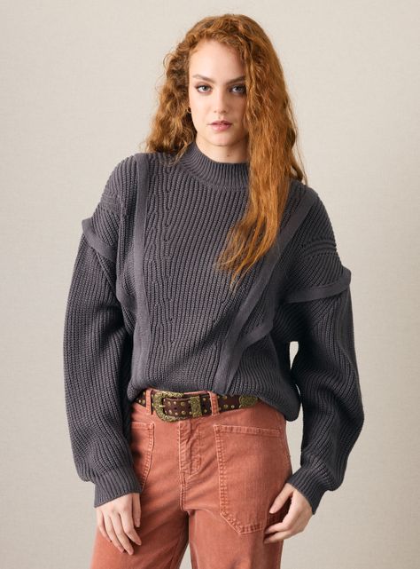Sweater con Pieza Decorativa en Hombros-0