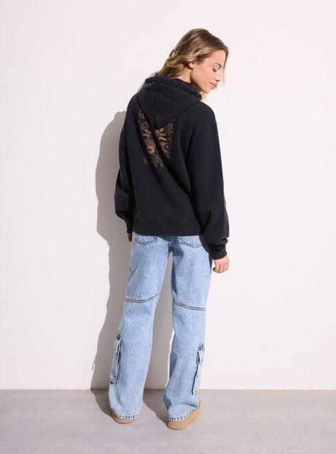 Polerón Regular con Estampado en Pecho y Espalda-5