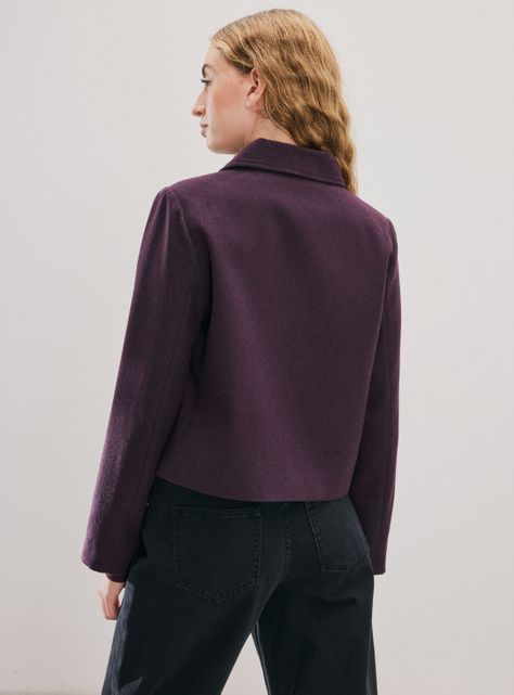 Chaqueta Corta con Solapa y Bolsillos-1
