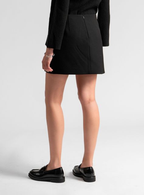Falda Mini Ojetillos Negro-1