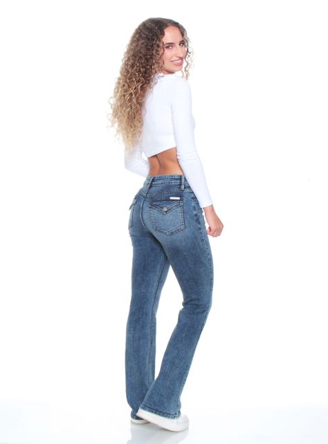 Jeans Recto de Tiro Medio y Pretina Básica 1 Botón-4
