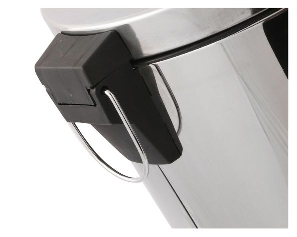 Basurero tapa y pedal 17.5 litros inox Cotidiana-2