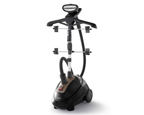 Vaporizador de prendras 1600W GCSTGS7000-052 negro Oster-1