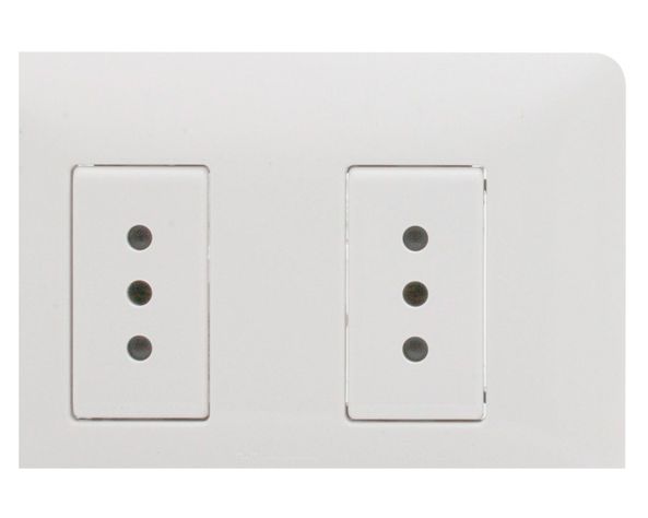 Enchufe hembra 2 p+t doble blanco armado matix Bticino-1