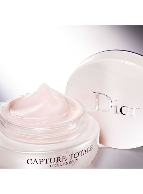 Crema Dior Reafirmante y Correctora de Arrugas Capture Totale 50 ml-1