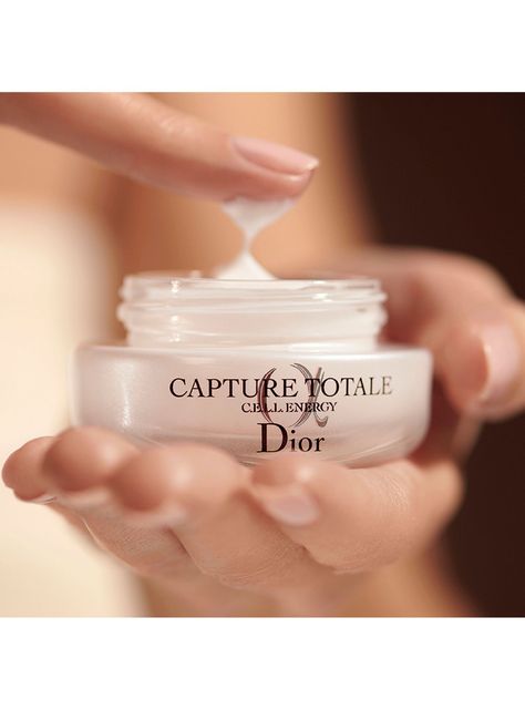 Crema Dior Capture Totale Reafirmante y Correctora Arrugas 15 ml-5