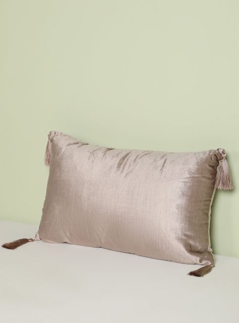 Cojín Velvet Pom Pom 30 x 50 cm-1