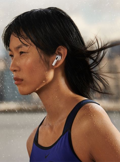 Apple AirPods 3ra Generación con Caja de Carga Lightning-2