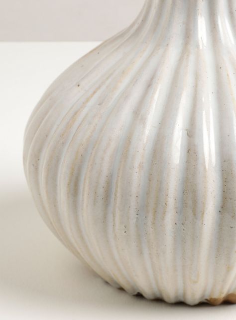 Jarrón Textura Blanco 25 x 22 cm-1