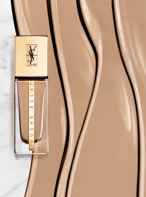 Base Yves Saint Laurent Maquillaje Touche Eclat Le Teint Renovación Br45-0