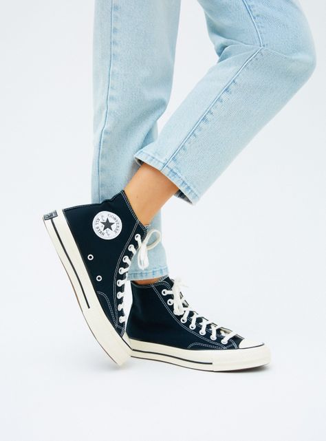 Zapatilla Urbana Negra Chuck 70 Mujer-0