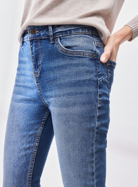 Jeans Bota Ajustada-2