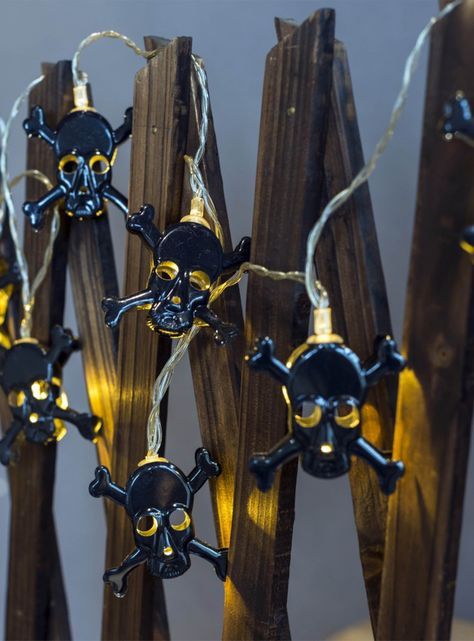 Cadena Frank & Mortis de Luces Calavera-1