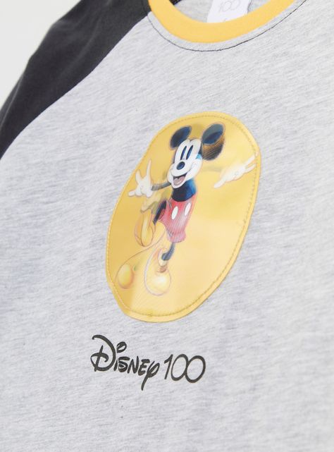 Polera Mickey 100 Años Aplicación Holográfica-3